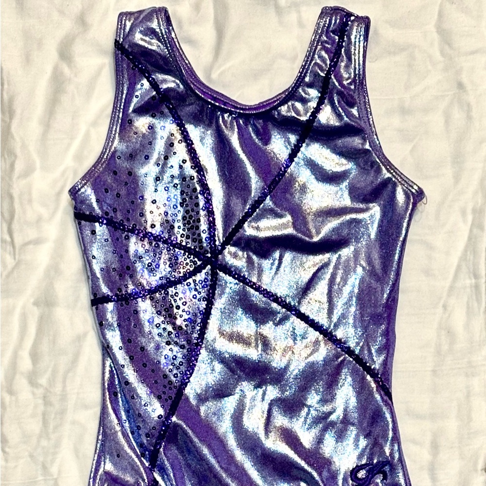 GK Gymnastics leotard iridescent purple- fab!NWOT Size AXS. Elite Sportswear.